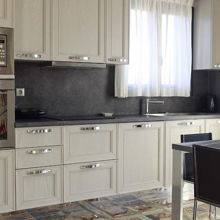 Pleiades Luxury Villa Свороната Экстерьер фото