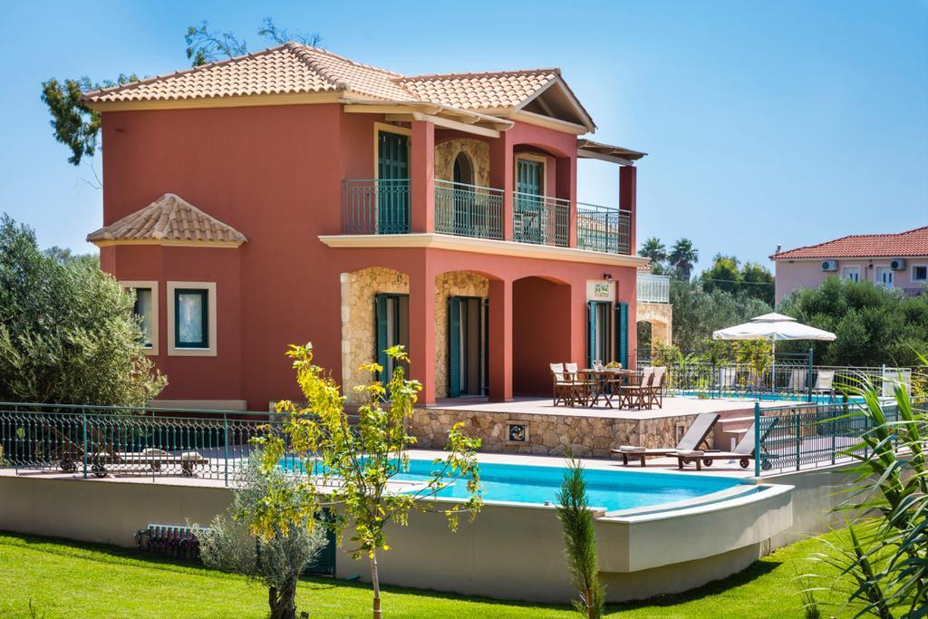 Pleiades Luxury Villa Свороната Экстерьер фото