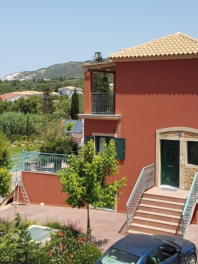 Pleiades Luxury Villa Свороната Экстерьер фото